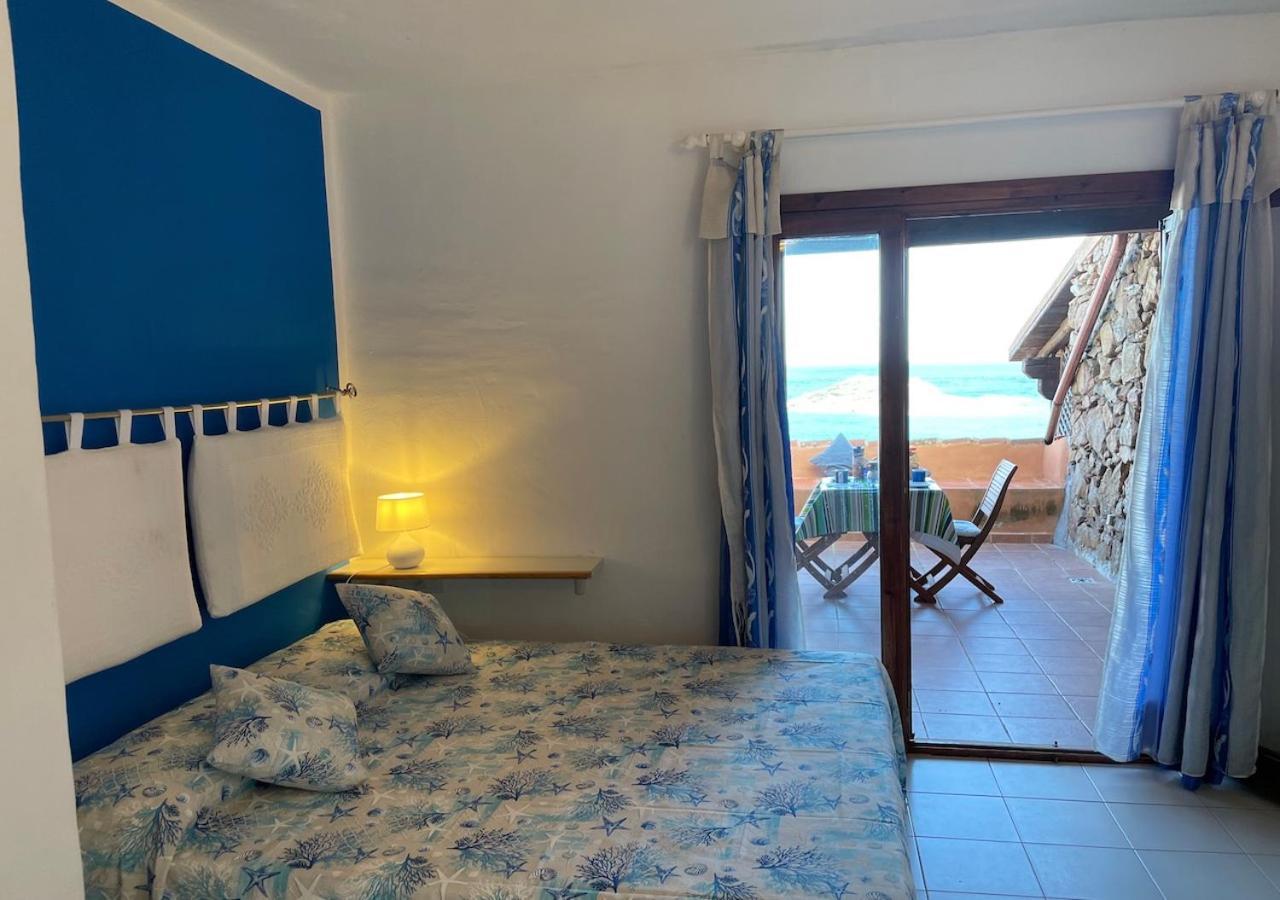San Teodoro Punta Est Delizioso Monolocale Vista Mare Lägenhet Exteriör bild