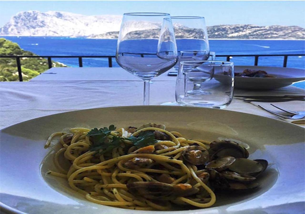 San Teodoro Punta Est Delizioso Monolocale Vista Mare Lägenhet Exteriör bild