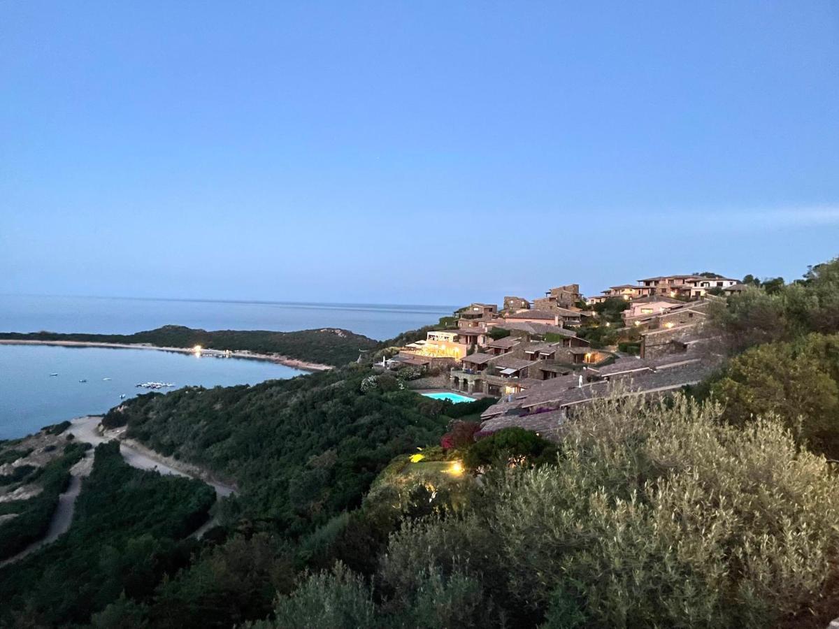San Teodoro Punta Est Delizioso Monolocale Vista Mare Lägenhet Exteriör bild