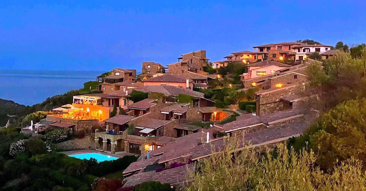 San Teodoro Punta Est Delizioso Monolocale Vista Mare Lägenhet Exteriör bild