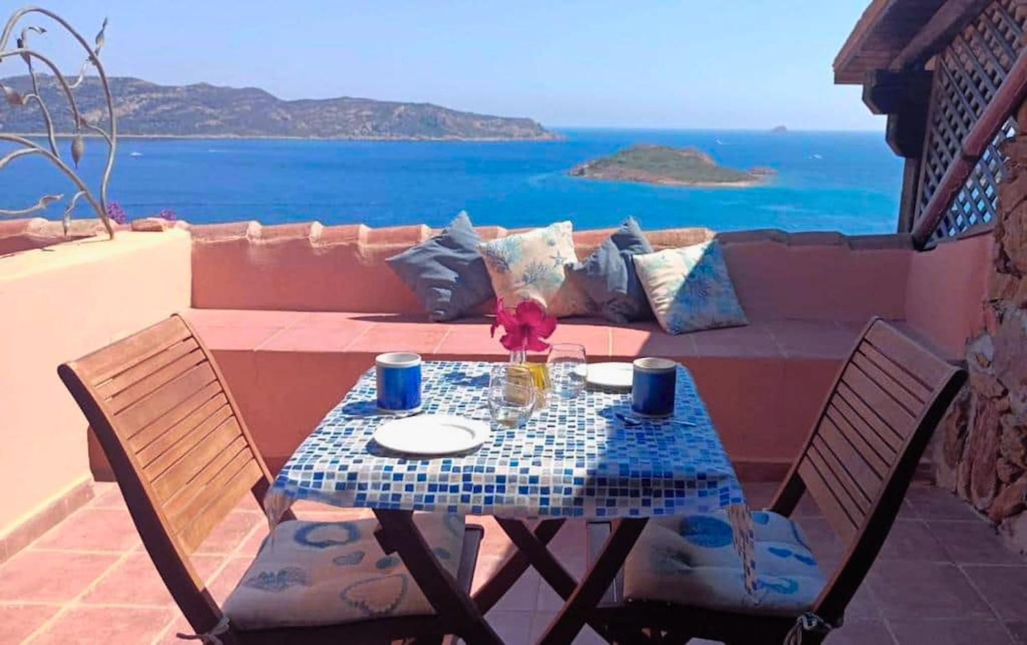 San Teodoro Punta Est Delizioso Monolocale Vista Mare Lägenhet Exteriör bild